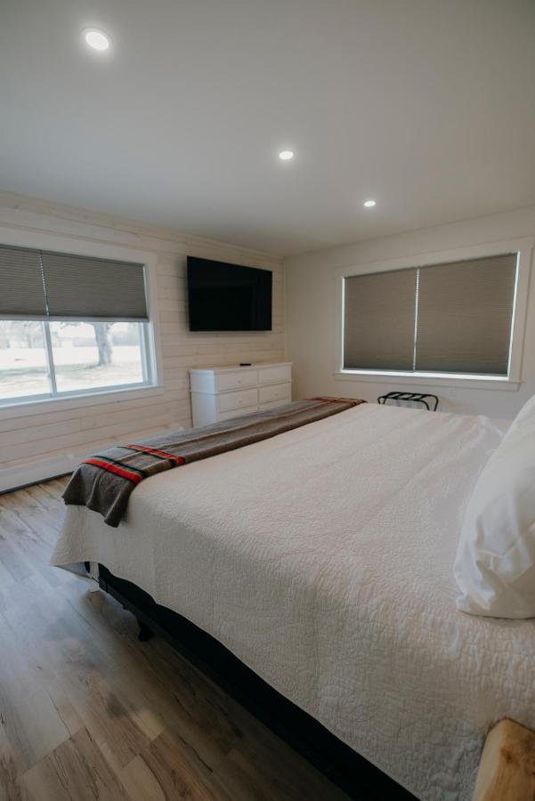 Bingham Motor Inn 외부 사진